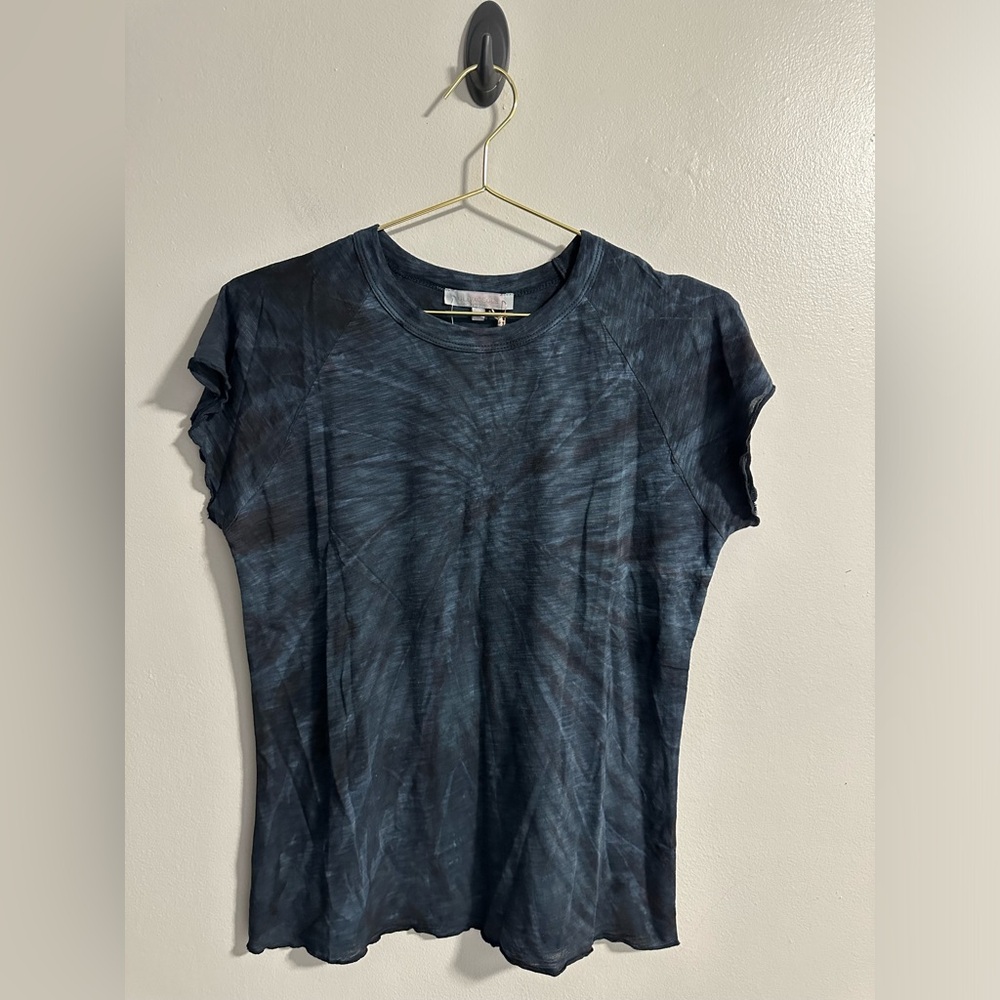 Olivaceous Navy Blue Tie Dye Flutter Sleeves Shirt size Medium . New with tag